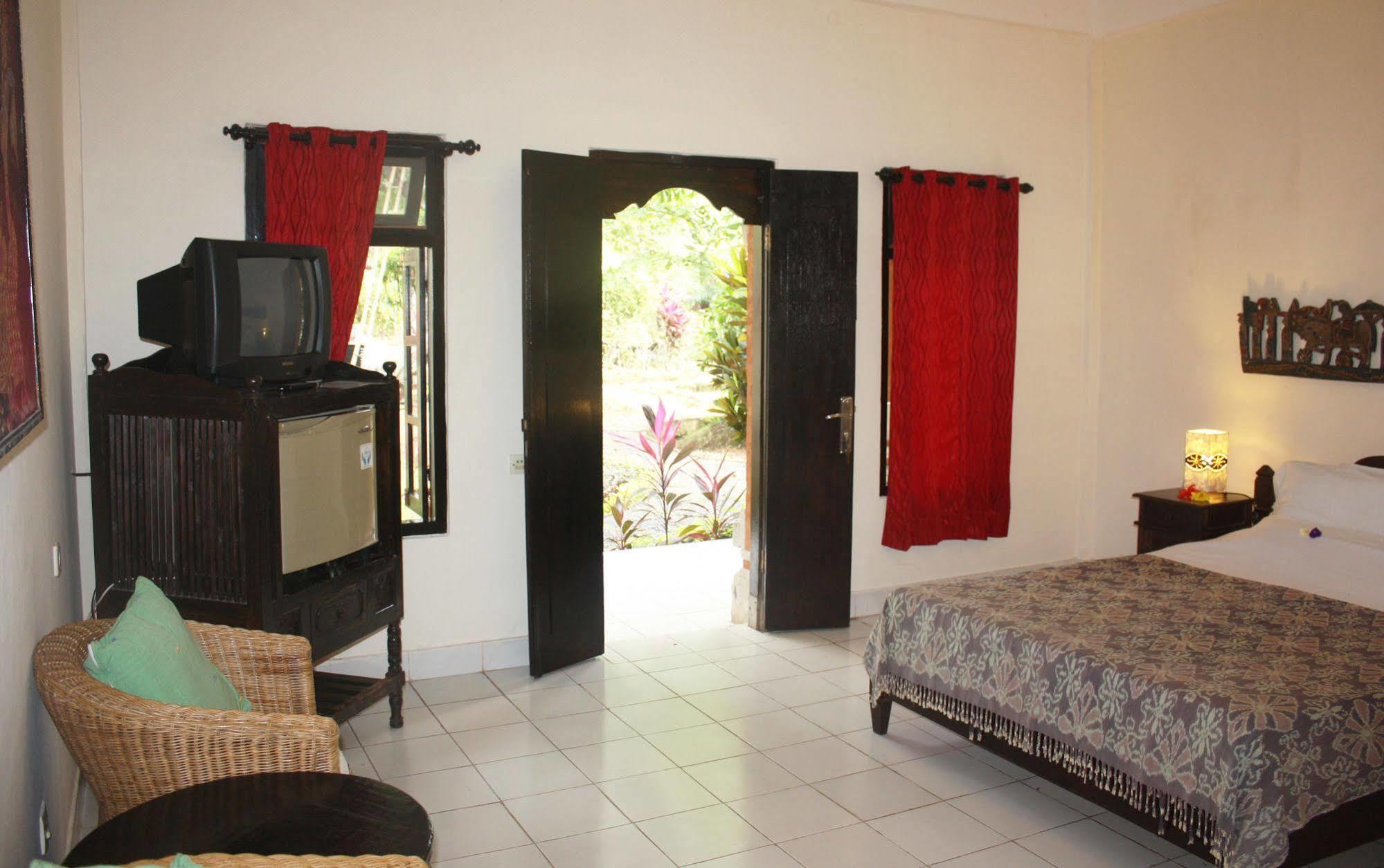 Rambutan Boutique Hotel Lovina Beach Extérieur photo