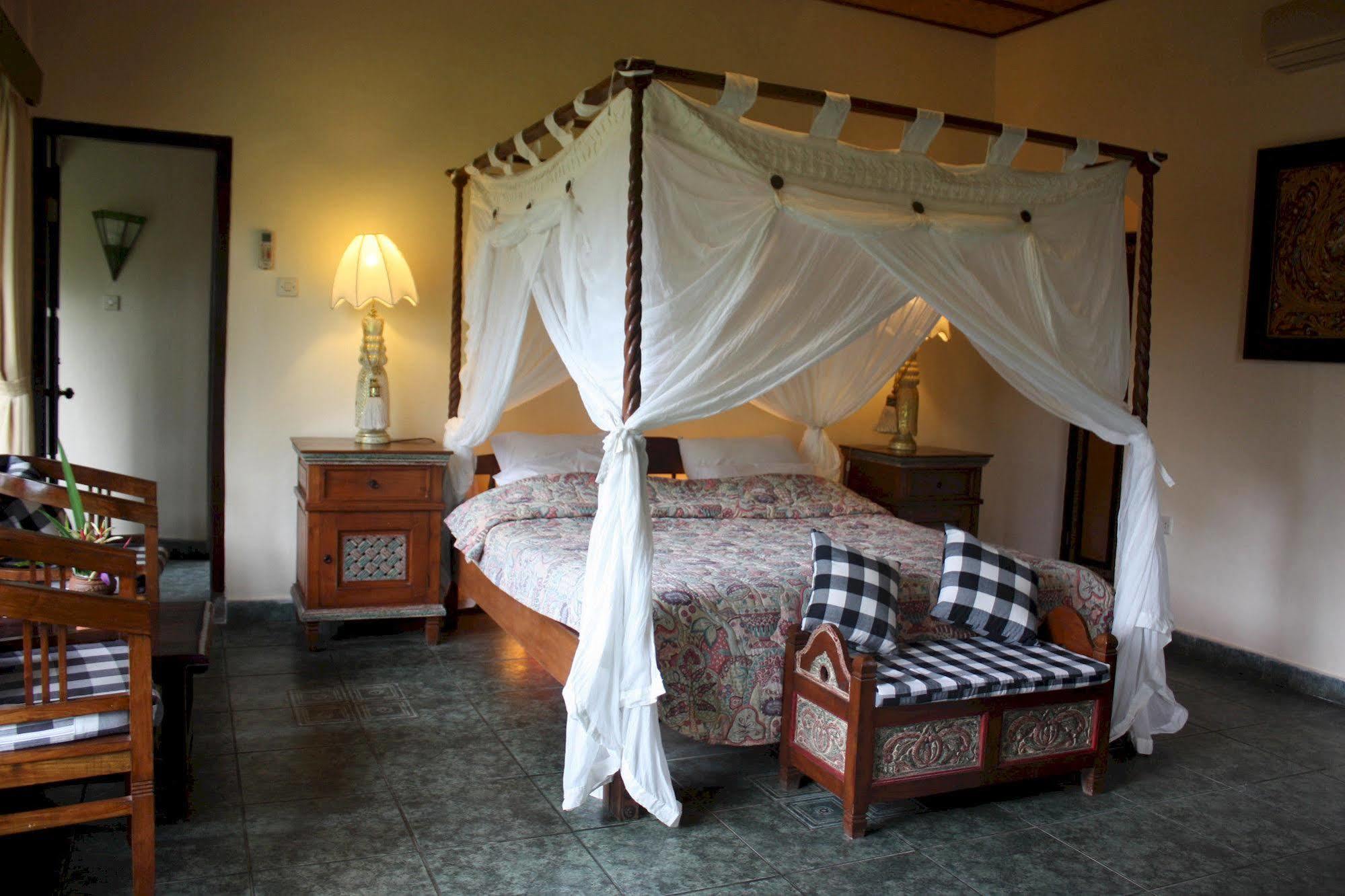 Rambutan Boutique Hotel Lovina Beach Extérieur photo