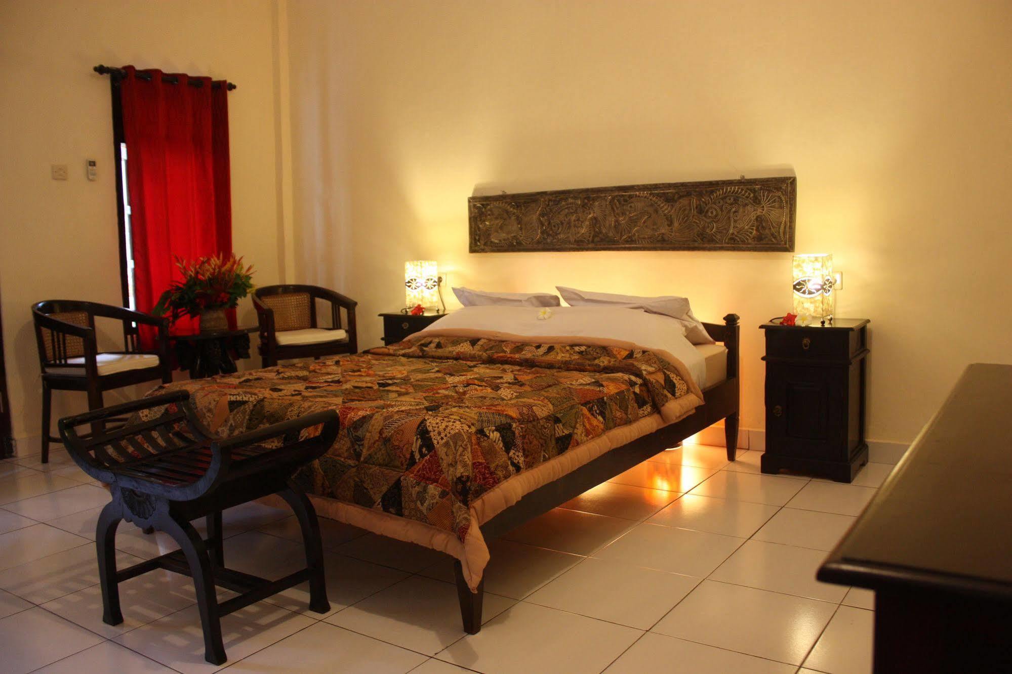 Rambutan Boutique Hotel Lovina Beach Extérieur photo