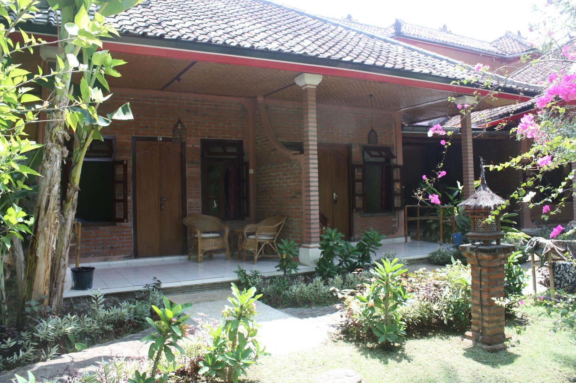 Rambutan Boutique Hotel Lovina Beach Extérieur photo
